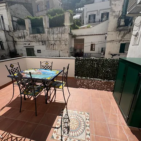 La Casa Di Adriana Apartment